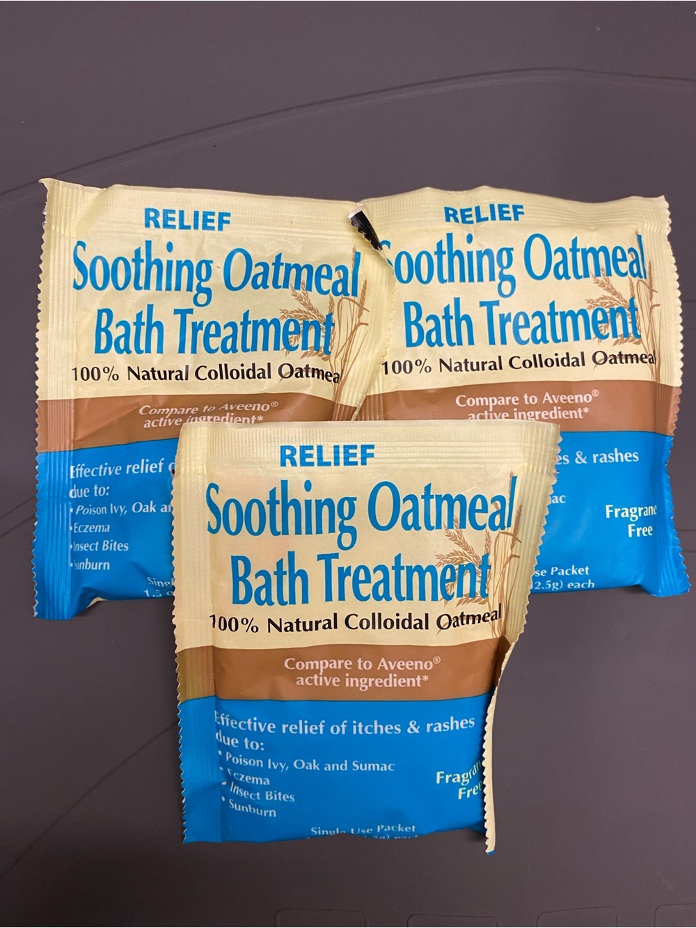 ‼️2 for $8‼️ 
Relief Soothing Oatmeal Bath Treatment Packets - Blue & Cream